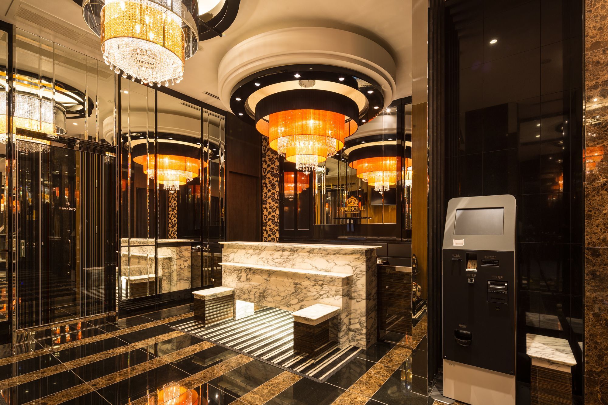 טוקיו Apa Hotel Iidabashi Ekiminami מראה חיצוני תמונה
