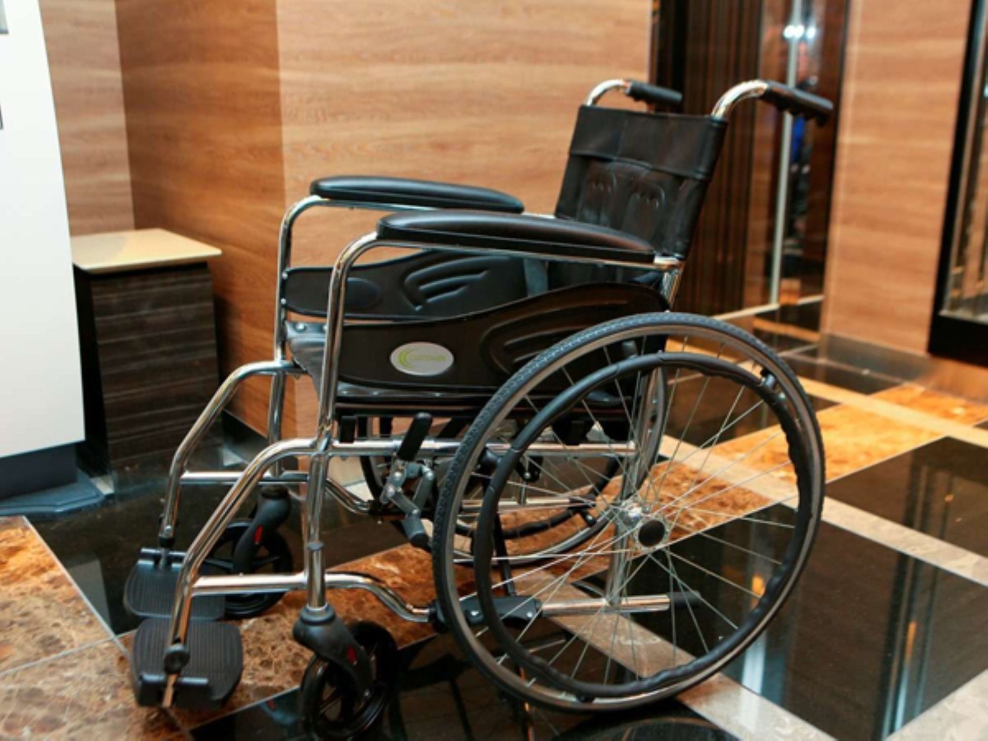 טוקיו Apa Hotel Iidabashi Ekiminami מראה חיצוני תמונה